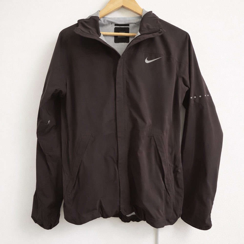 Nike Women’s Plum Jacket